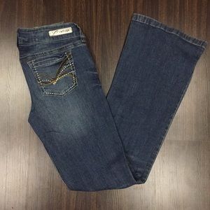 ❗️FINAL PRICEDROP❗️Refuge pop starlet flare jeans